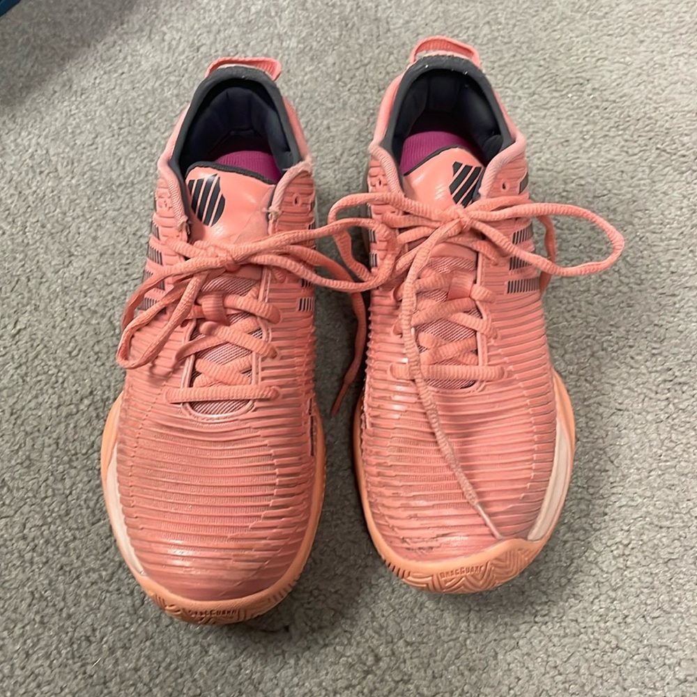 K-Swiss Women's Hypercourt Supreme-683 Women’s size 6.5
